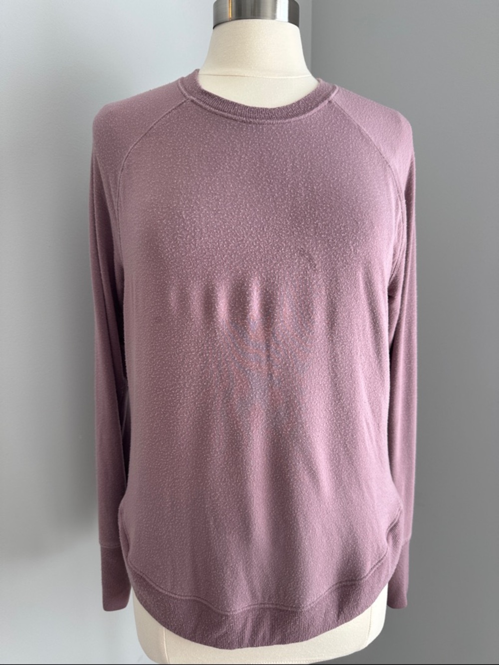 Athleta Mindset Crewneck
Sweatshirt - Dusty Mauve, Size M